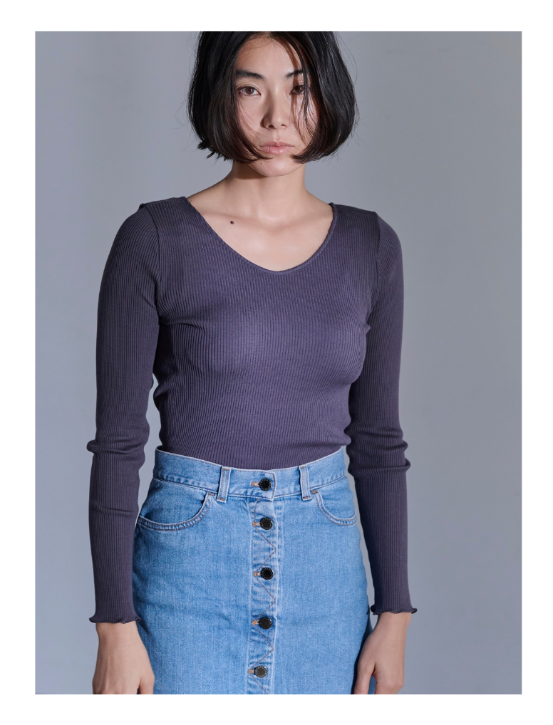 しっとりふわふわシルクコットンリブ肌着　長袖 (ロング丈、襟あき浅め）